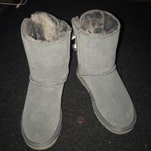Uggs Bailey bow❤️